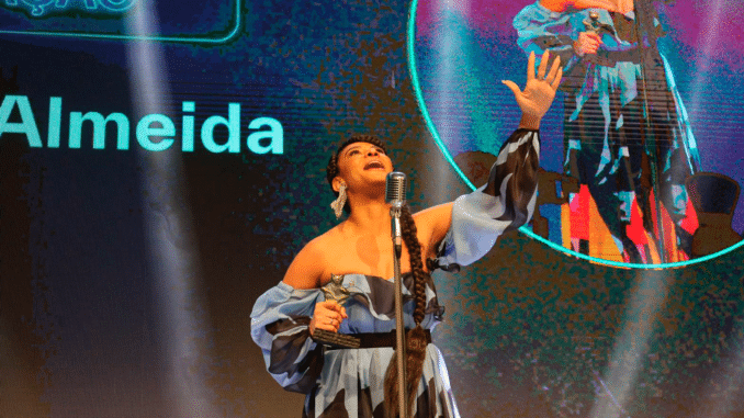 O destaque do dia é Samantha Almeida pela sua abundância de conquistas_